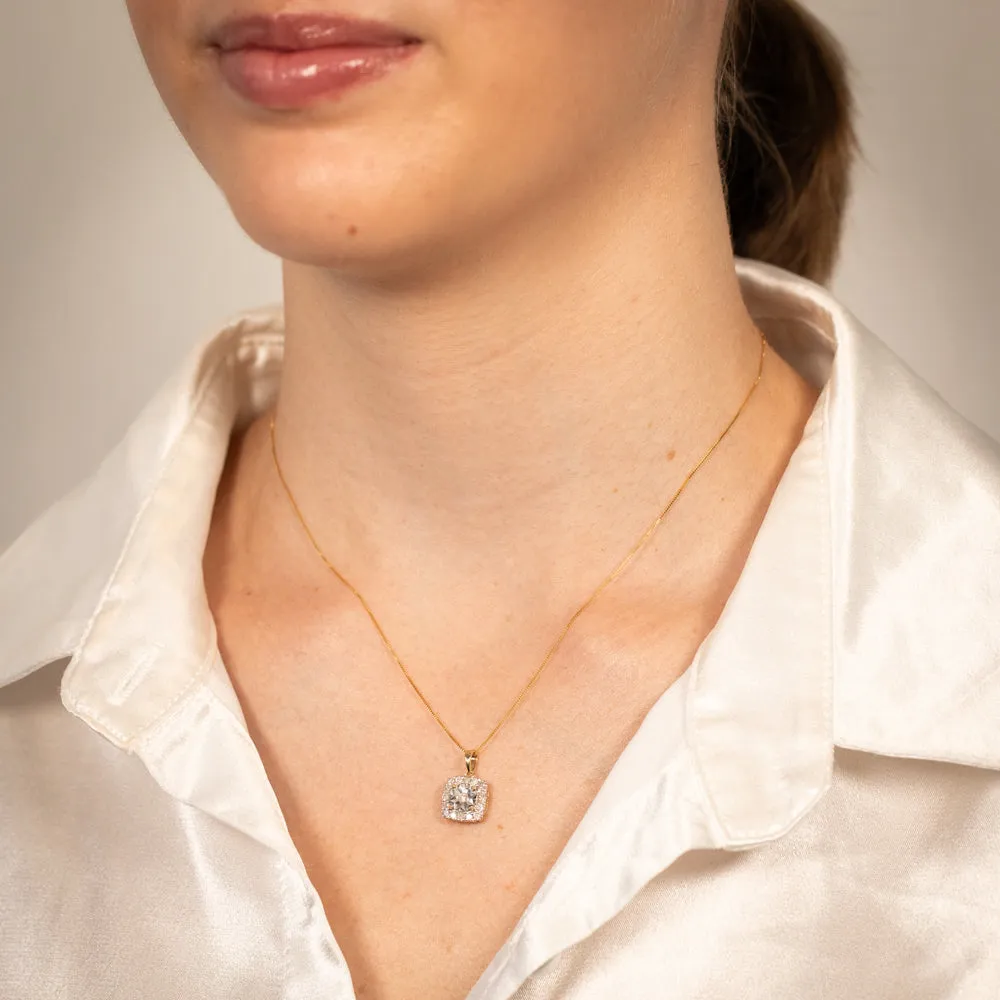 10ct Yellow Gold 1/3 Carat with 17 Brilliant Diamonds Square Pendant Shiels