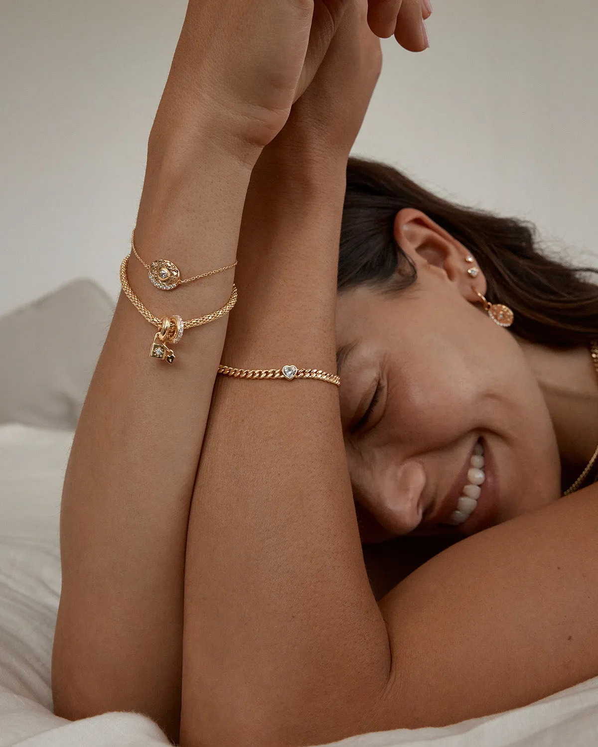 18k Gold Vermeil Radiant Heart Engravable Curb Bracelet Bycharlotte