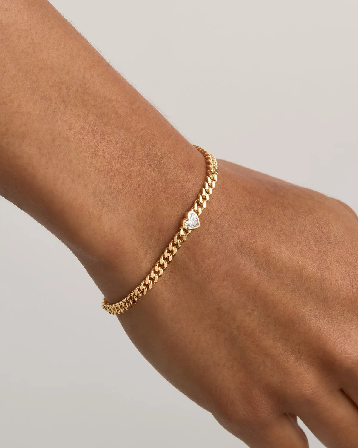 18k Gold Vermeil Radiant Heart Engravable Curb Bracelet Bycharlotte