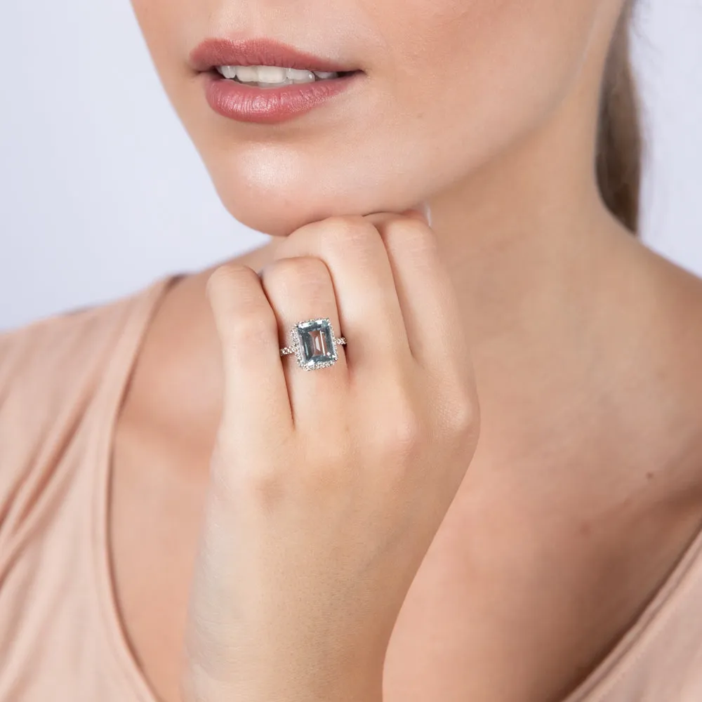 9ct White Gold 2.4ct Aquamarine and 1/3 Carat Diamond Ring Shiels