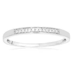 9ct White Gold Ring with 13 Diamonds Shiels
