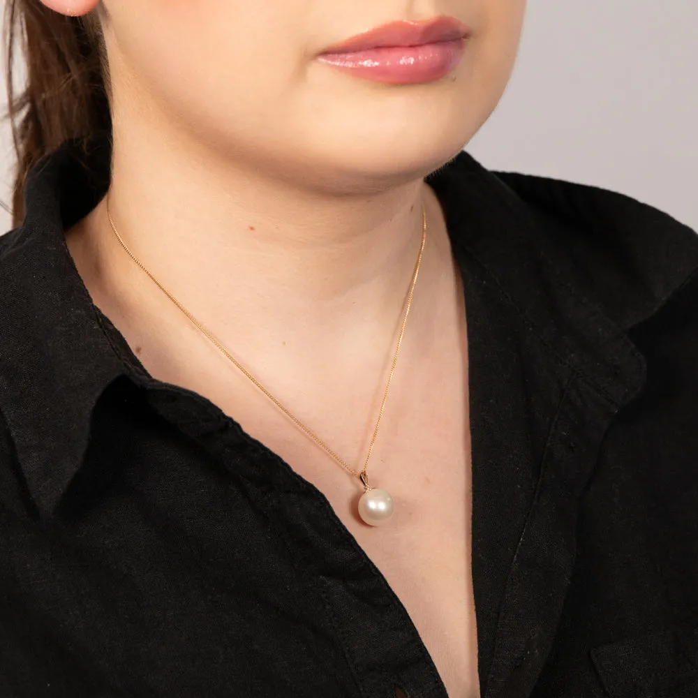 9ct Yellow Gold 10-14mm White South Sea Pearl Pendant on 45cm Chain Shiels
