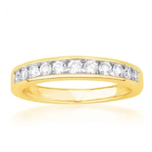 9ct Yellow Gold 1/2 Carat Diamond Ring with 11 Brilliant Diamonds Shiels