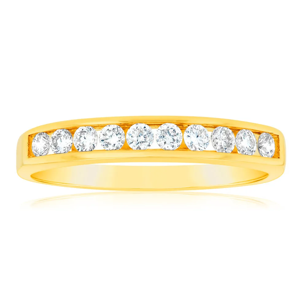 9ct Yellow Gold 1/4 Carat Diamond Ring Set with 10 Brilliant Diamonds Shiels