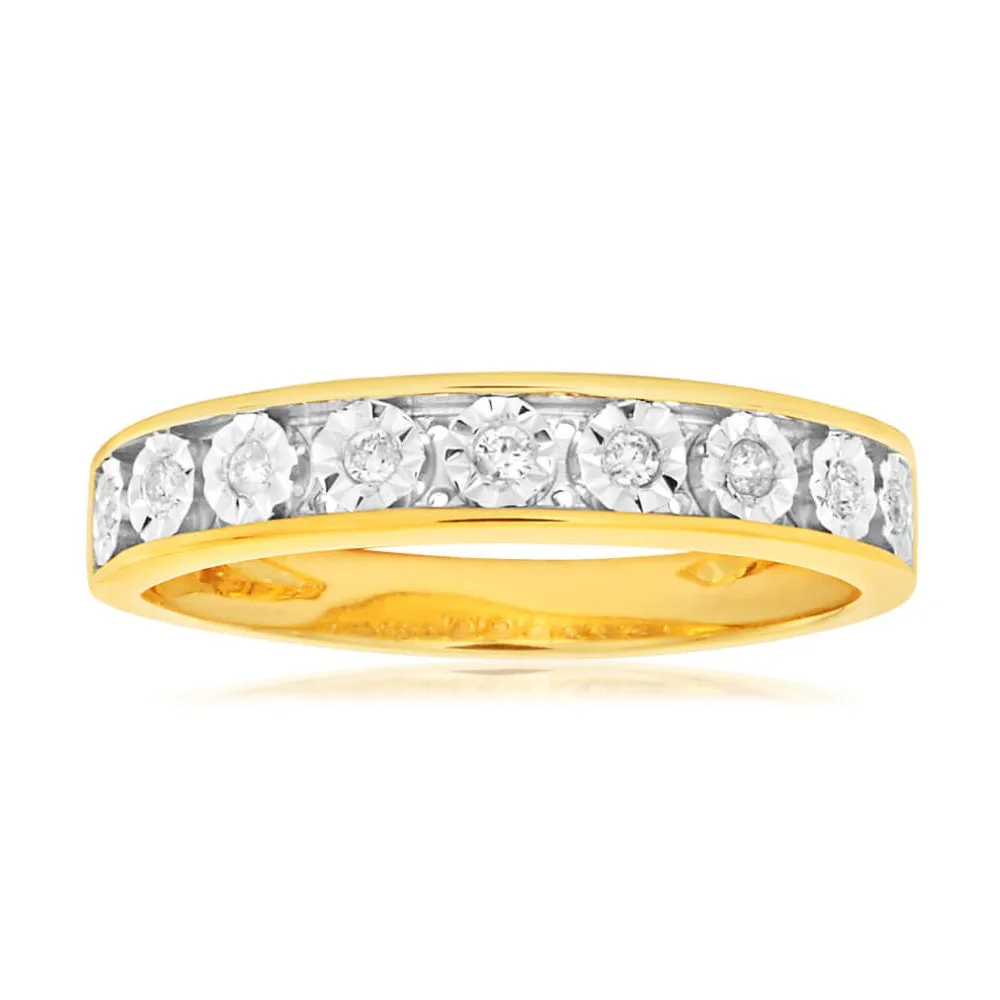 9ct Yellow Gold Diamond Ring Set with 9 Stunning Brilliant Diamonds Shiels