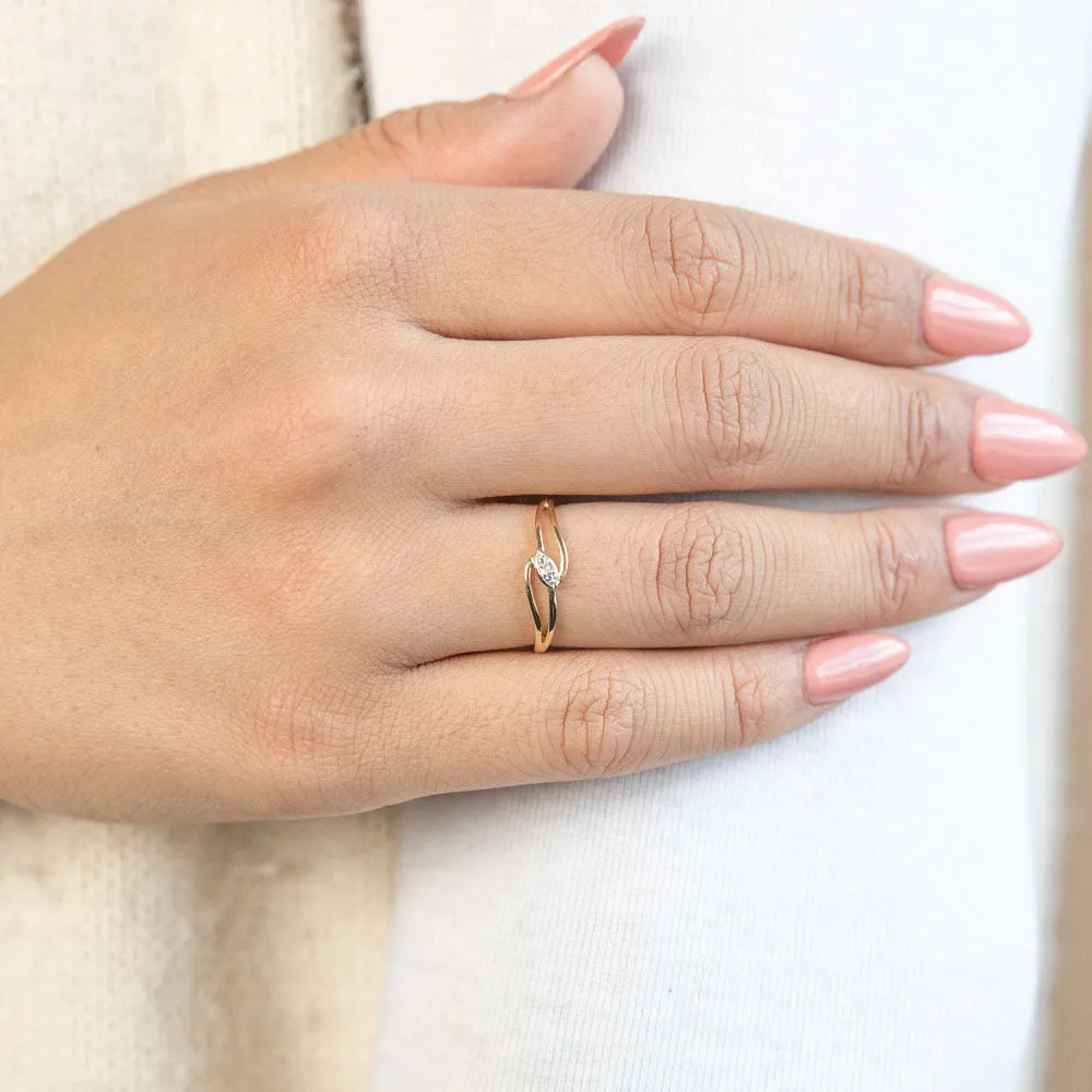 9ct Yellow Gold Diamond Ring with 1 Brilliant Cut Diamond Shiels