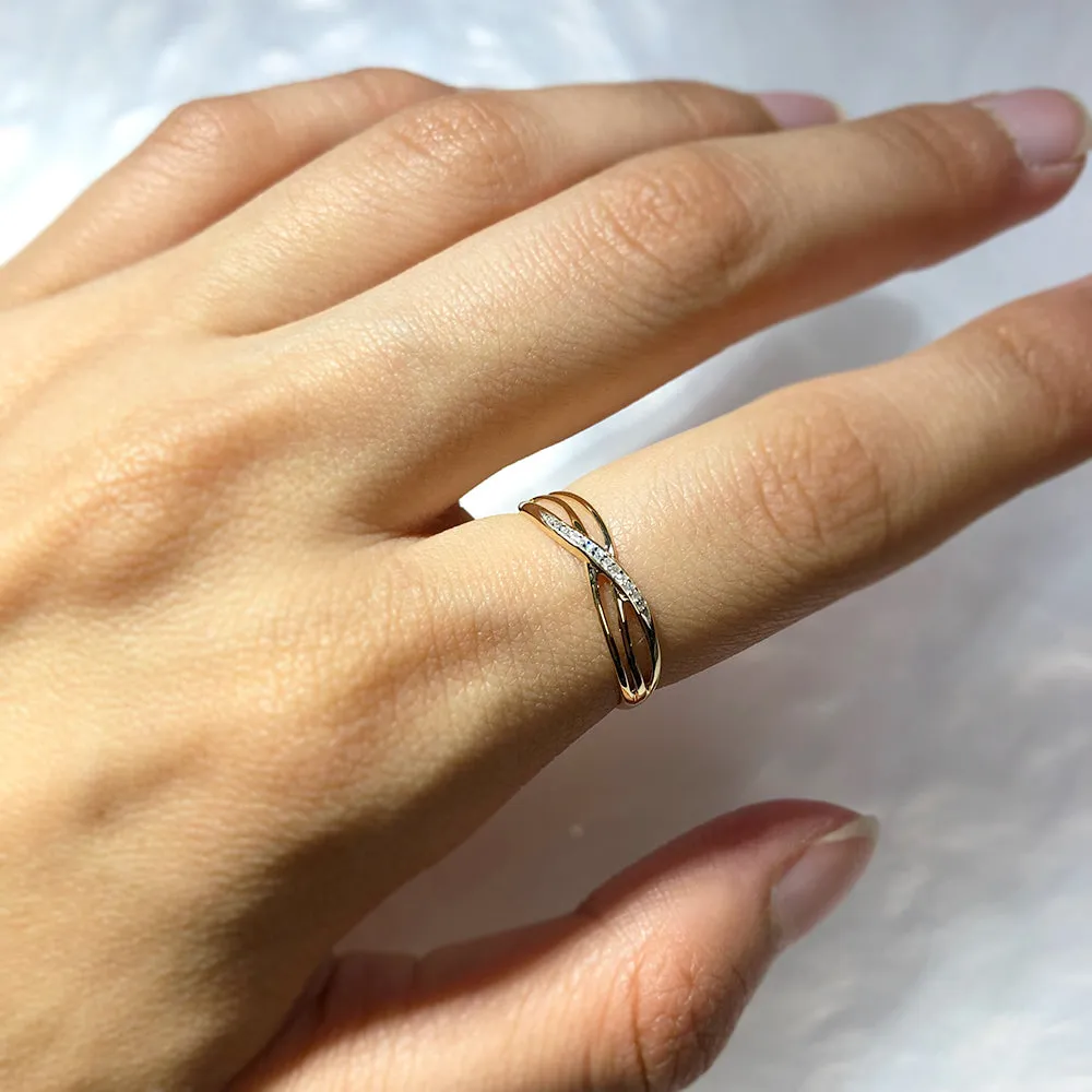 9ct Yellow Gold Diamond Ring with 13 Brilliant Diamonds Shiels