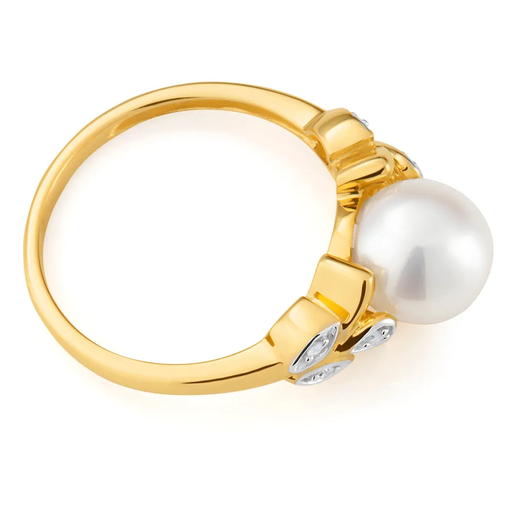 9ct Yellow Gold Freshwater Pearl and Leaf Pattern Diamond Ring Shiels