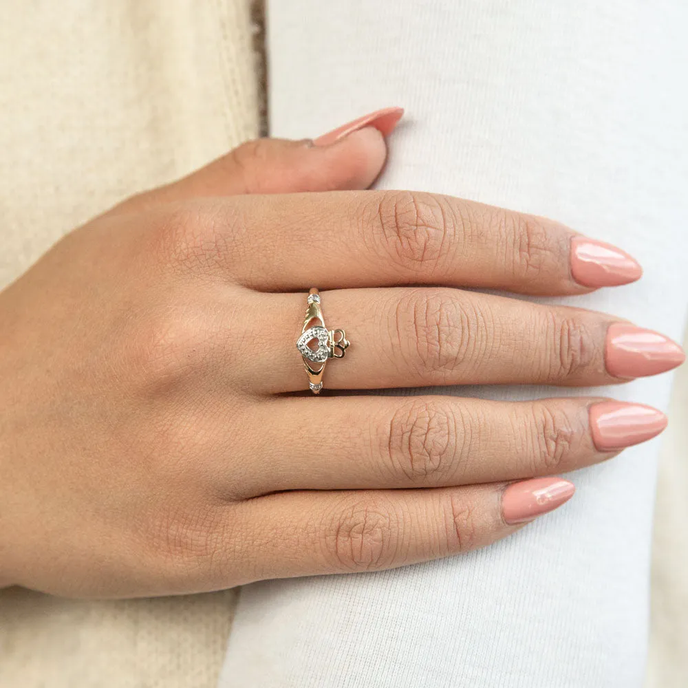 9ct Yellow Gold Majestic Diamond Ring Shiels