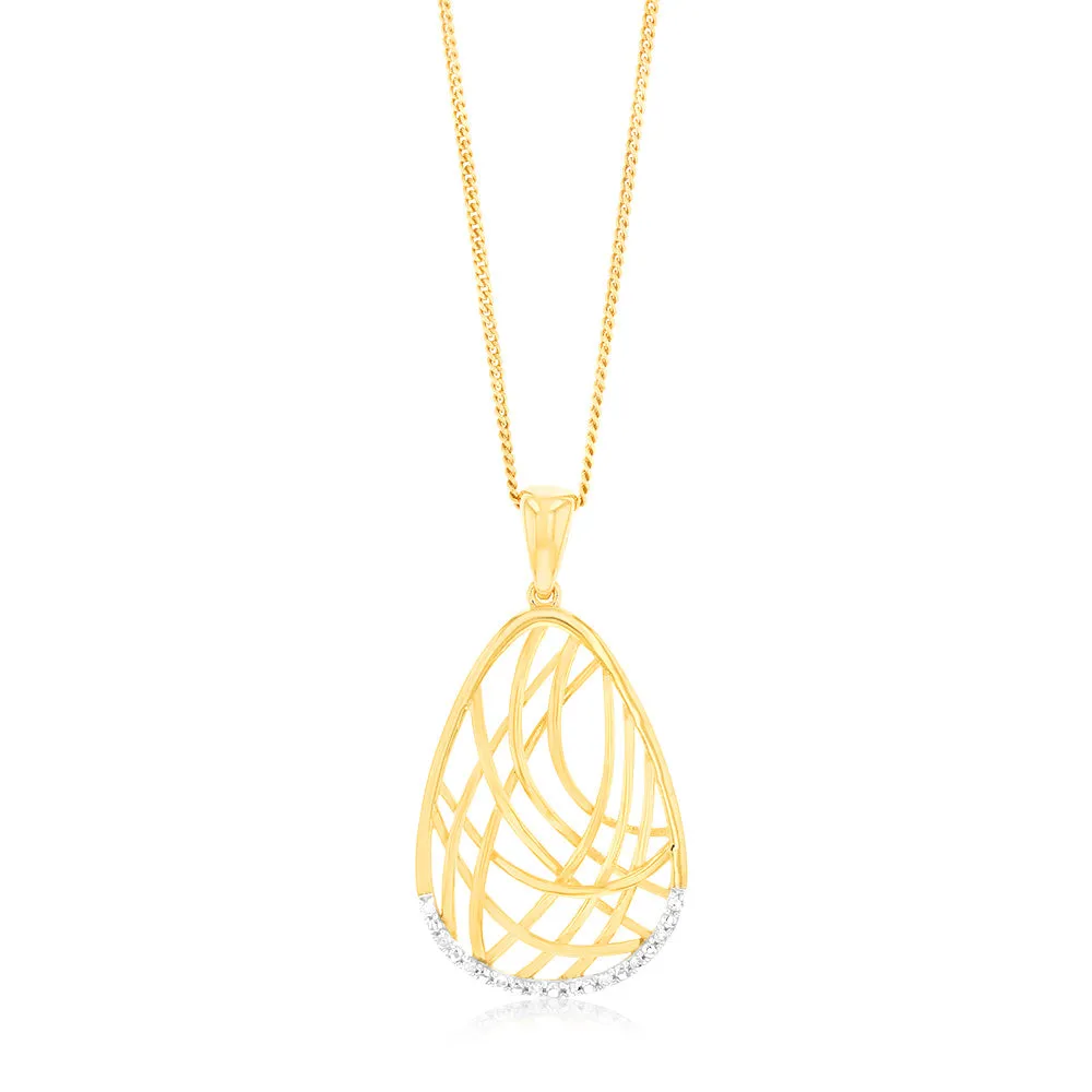 9ct Yellow Gold Pendant With 10 Brilliant Cut Diamonds Shiels