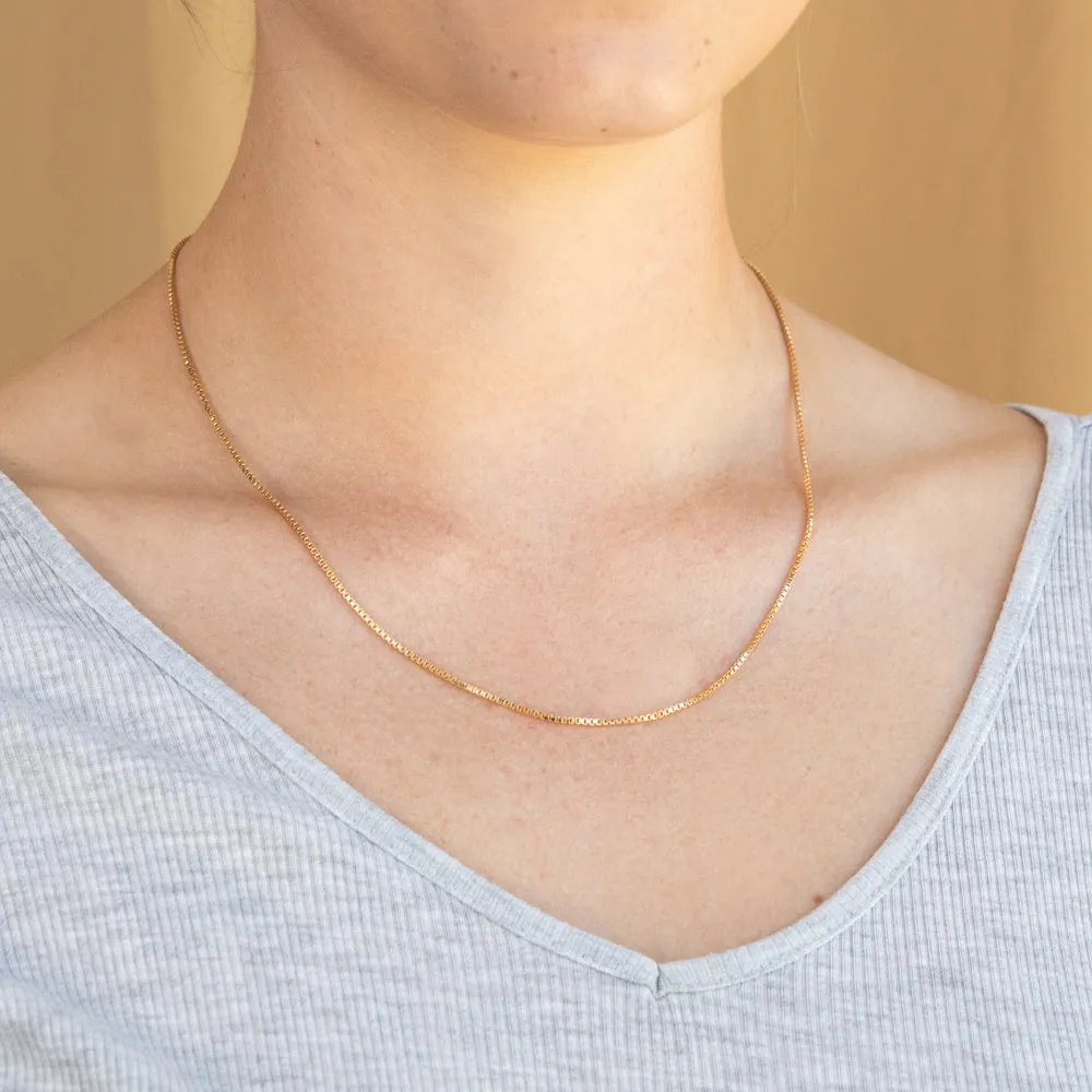 9ct Yellow Gold Silver FIlled Box Link 50cm Chain Shiels