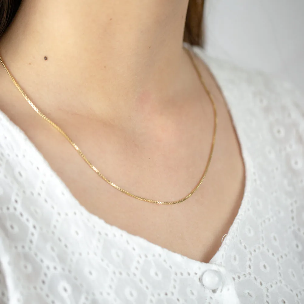 9ct Yellow Gold Silver FIlled Box Link 50cm Chain Shiels
