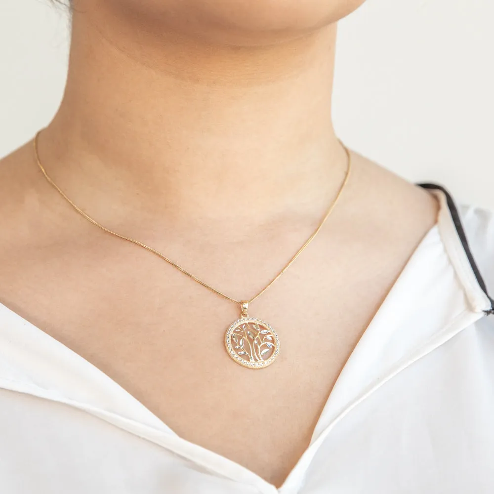 9ct Yellow Gold Two-Tone Leaf Pendant with Milgran and Diamond Cutting feature Shiels