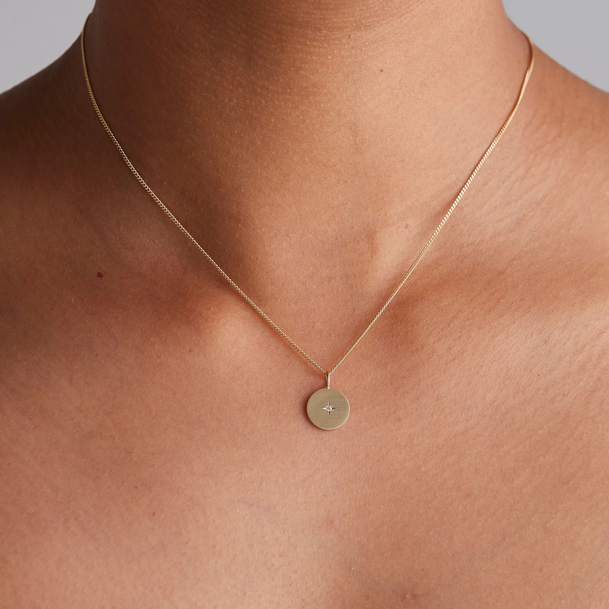 Birthstone Amulet Pendant Gold - Round Pieces of Eight