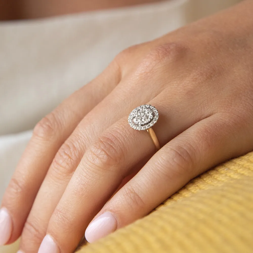 Flawless 1/2 carat  9ct Oval Yellow & White Gold Diamond Ring Shiels