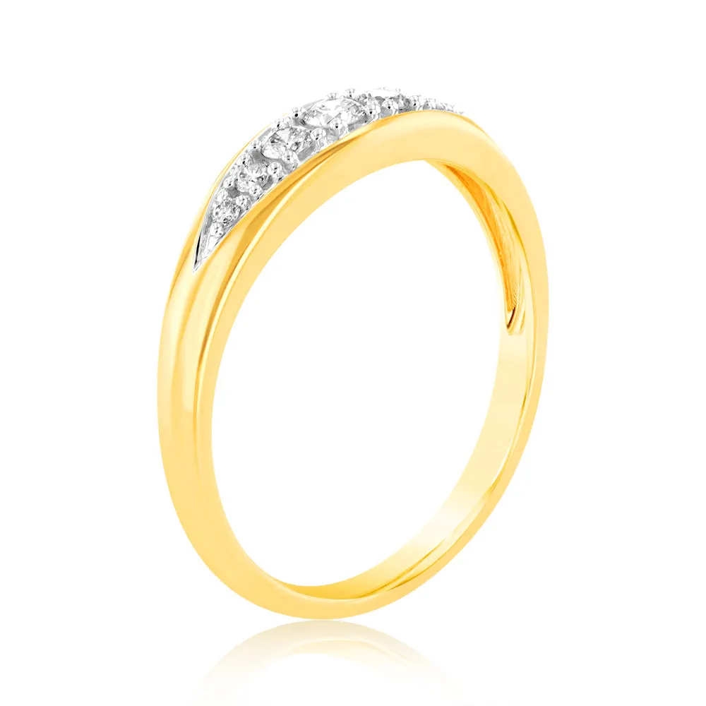 Luminesce Lab Grown 9ct Yellow Gold 1/6 Carat Diamond Ring Shiels
