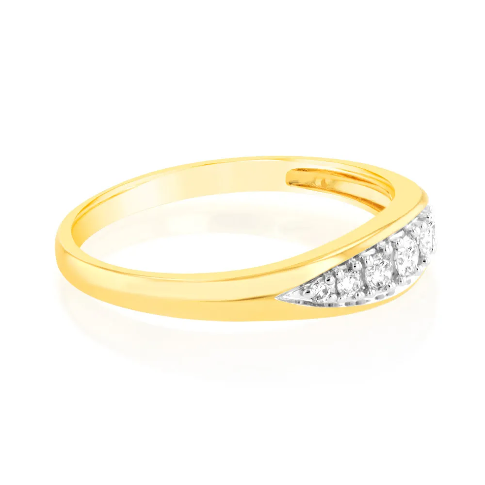 Luminesce Lab Grown 9ct Yellow Gold 1/6 Carat Diamond Ring Shiels