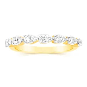 Luminesce Lab Grown 9ct Yellow Gold Ring in 14 Diamonds Shiels