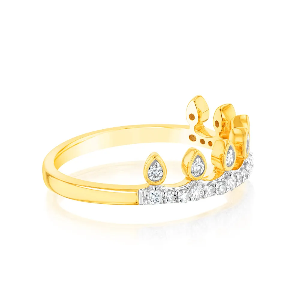 Luminesce Lab Grown 9ct Yellow Gold Ring in 26 Diamonds Shiels
