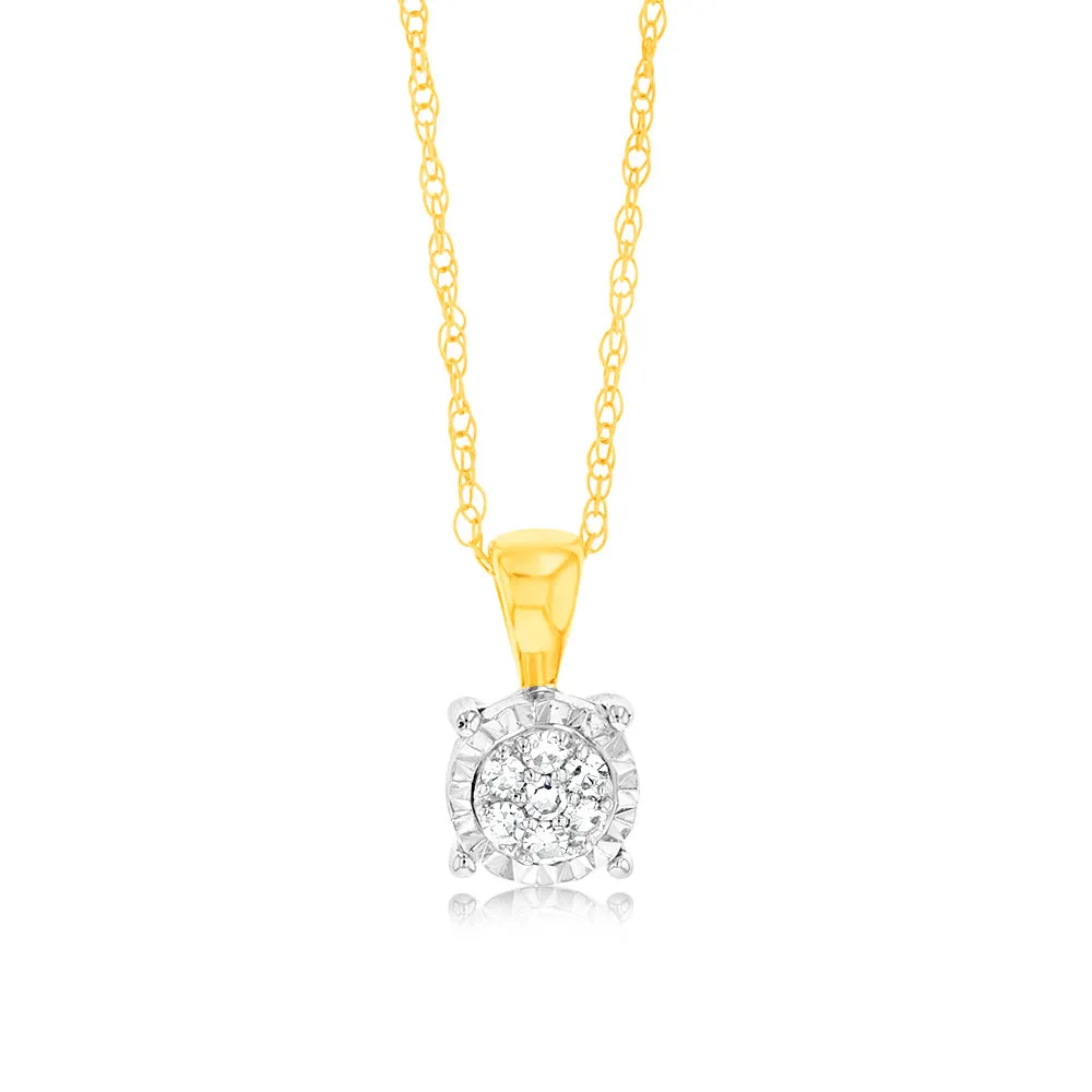 Luminesce Lab Grown Diamond 9ct Yellow Gold Claw Pendant Shiels