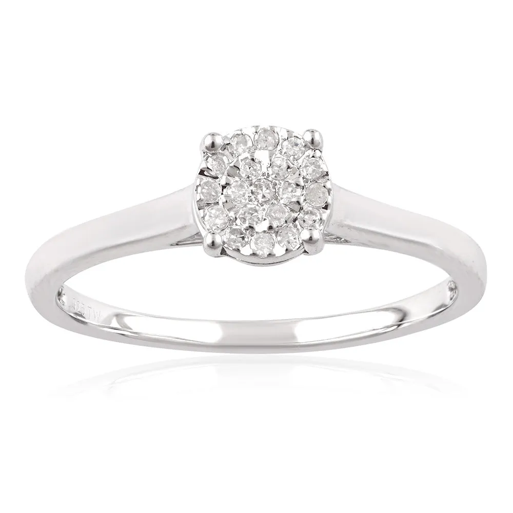 "1 Carat Look" Diamond Ring 0.10 Carat with 19 Brilliant Cut Diamonds in Sterling Silver Shiels
