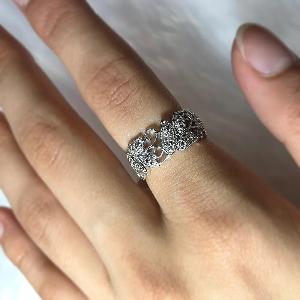 Sterling Silver Filigree Ring with 1 Brilliant Cut Diamond Shiels