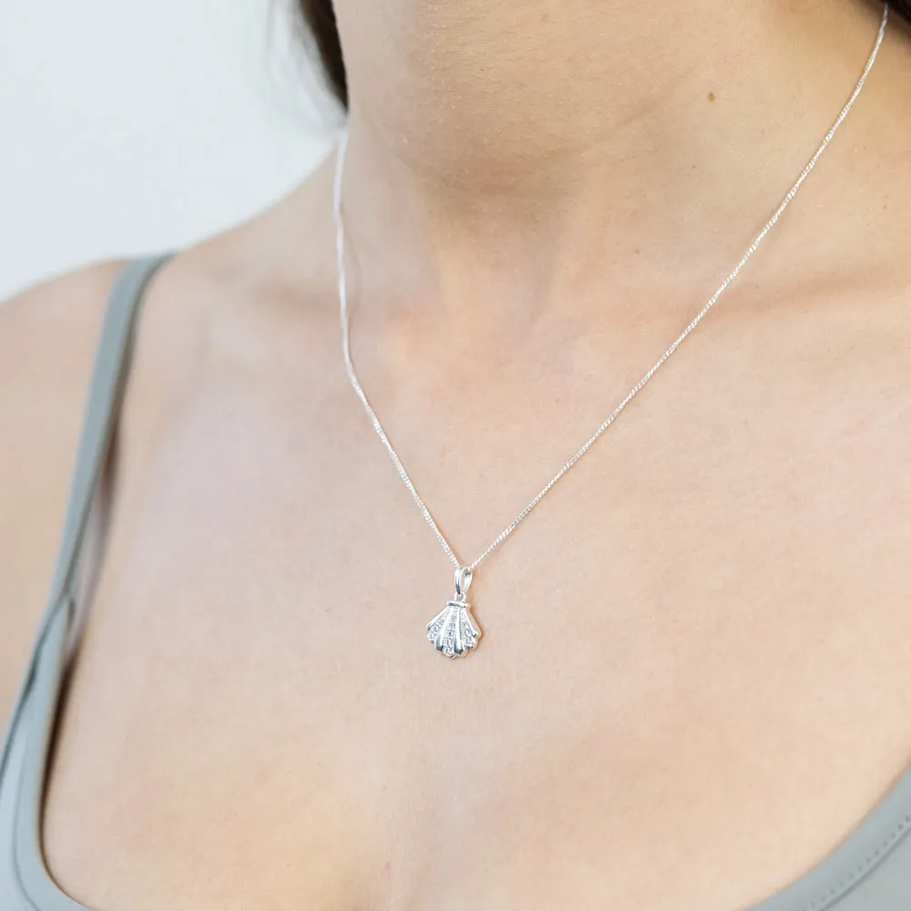 Sterling Silver Zirconia Clam Shell Pendant Shiels